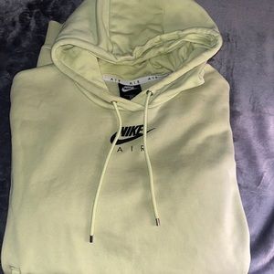lime yellowy green hoodie NIKE 1x fits like a large xl in my opinion